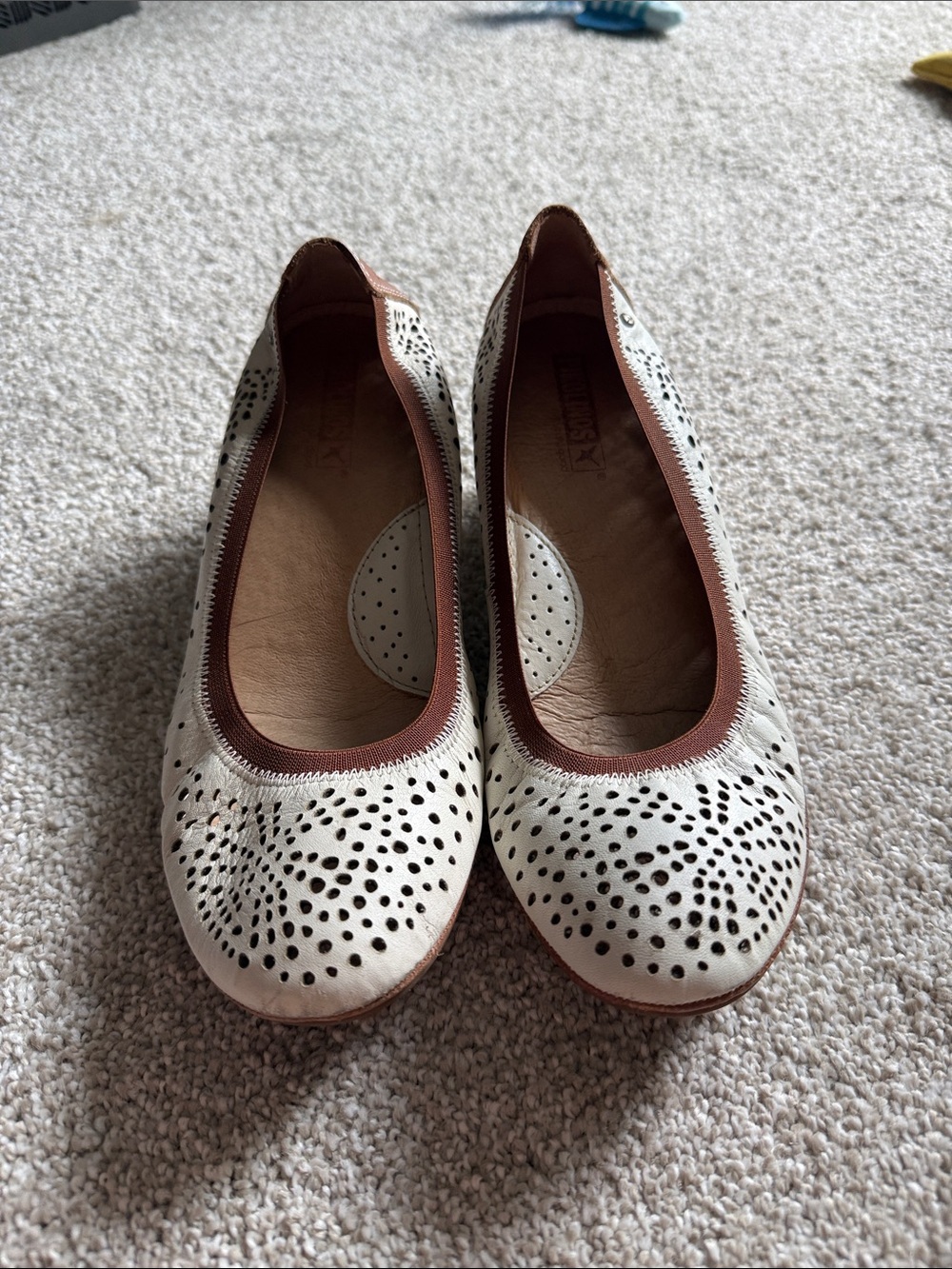 PIKOLINOS White Perforated Ballet Flats with Brown Trim